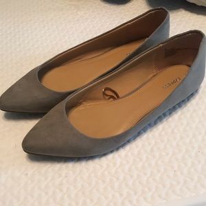 Gently worn express flats